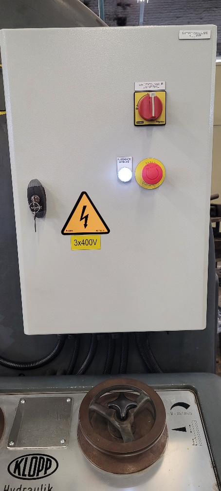 Robot Stäubli 6 axes chargement (image060)