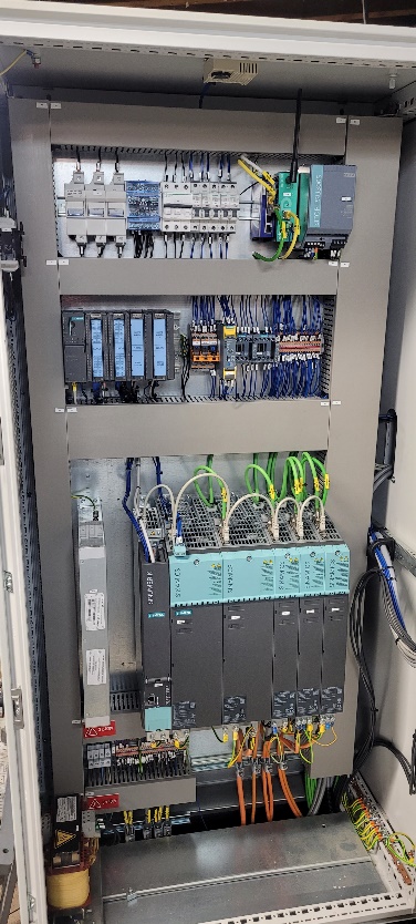 Machine enroulement fibre de carbone multi-axes construction sur mesure – Elimos Belgique