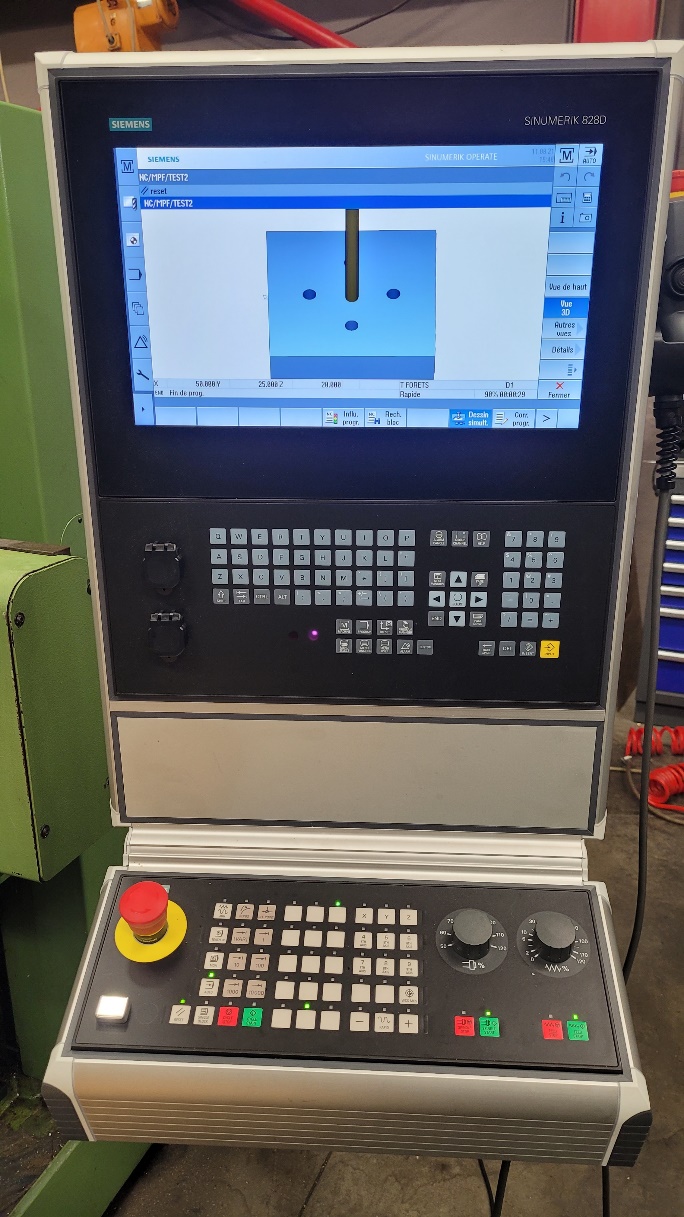 Nouveau pupitre écran tactile Sinumerik 828D fraiseuse MAHO DECKEL – Elimos Liège